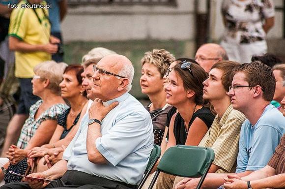 IV Letni Festiwal Muzyczny otwarty w piękny letni wieczór