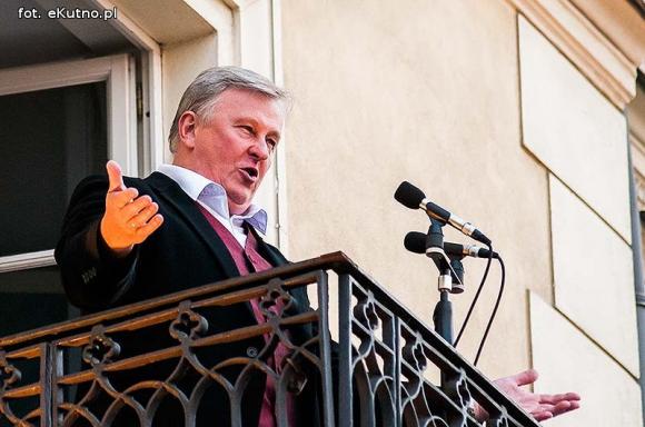 IV Letni Festiwal Muzyczny otwarty w piękny letni wieczór