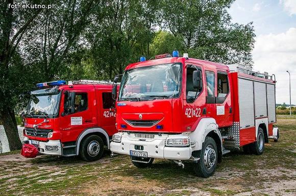 Zajęcia ratownictwa ekologiczno-chemicznego na kutnowskim zalewie