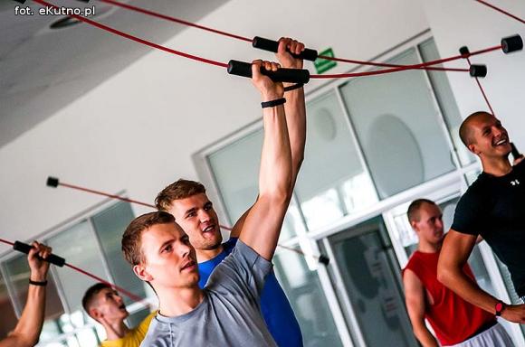 Koszykarze KKS Pro-Basket Kutno na zajęciach Magic Bar