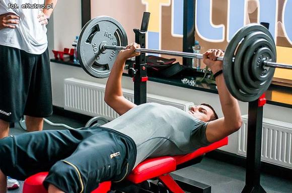 Koszykarze KKS Pro-Basket Kutno na zajęciach Magic Bar