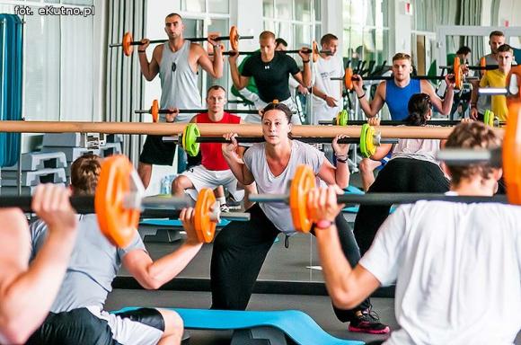 Koszykarze KKS Pro-Basket Kutno na zajęciach Magic Bar