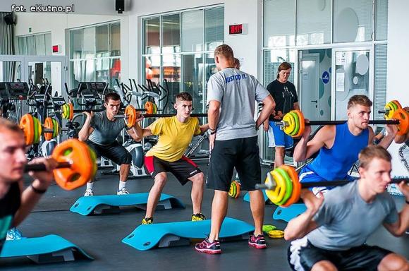 Koszykarze KKS Pro-Basket Kutno na zajęciach Magic Bar