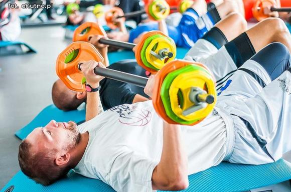 Koszykarze KKS Pro-Basket Kutno na zajęciach Magic Bar
