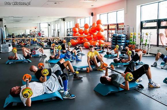 Koszykarze KKS Pro-Basket Kutno na zajęciach Magic Bar