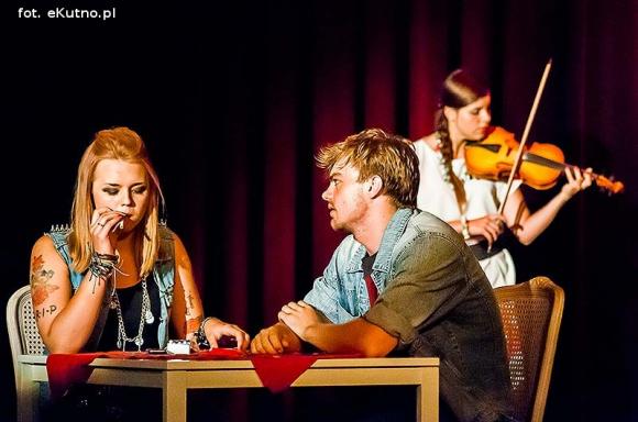 Metalowiec Jędrek usidlił Kaśkę żyletę