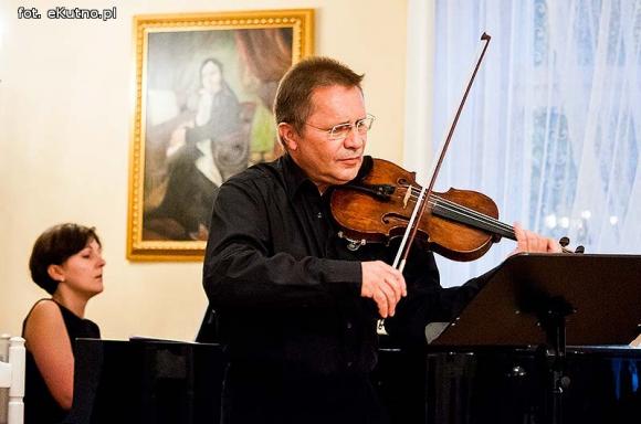 Wieczór z muzyką poważną na wesoło