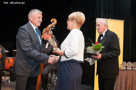 Dosięgnąć gwiazd...Nie ma sztuki bez mecenasów