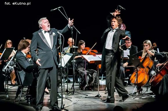 Dosięgnąć gwiazd...Nie ma sztuki bez mecenasów