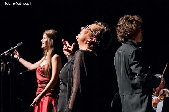 Dosięgnąć gwiazd...Nie ma sztuki bez mecenasów