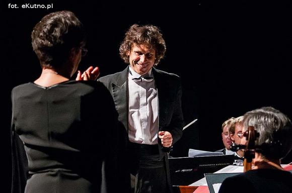 Dosięgnąć gwiazd...Nie ma sztuki bez mecenasów