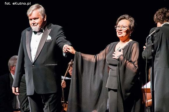 Dosięgnąć gwiazd...Nie ma sztuki bez mecenasów