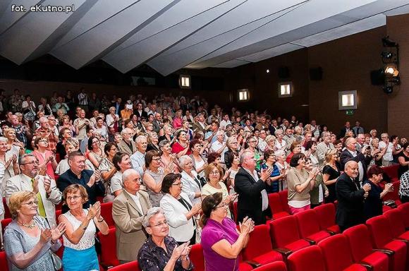 Dosięgnąć gwiazd...Nie ma sztuki bez mecenasów