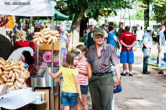 Ludowo na pikniku w Leszczynku