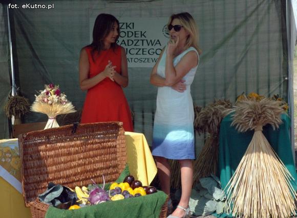 Chcę wyjechać na wieś, dojrzałe wiśnie z drzewa rwać... Dożynki w gminie Strzelce