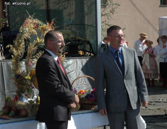 Chcę wyjechać na wieś, dojrzałe wiśnie z drzewa rwać... Dożynki w gminie Strzelce