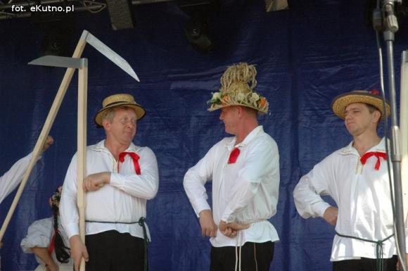 Chcę wyjechać na wieś, dojrzałe wiśnie z drzewa rwać... Dożynki w gminie Strzelce