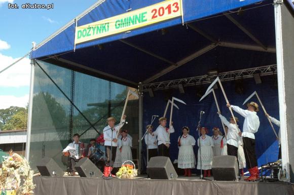 Chcę wyjechać na wieś, dojrzałe wiśnie z drzewa rwać... Dożynki w gminie Strzelce