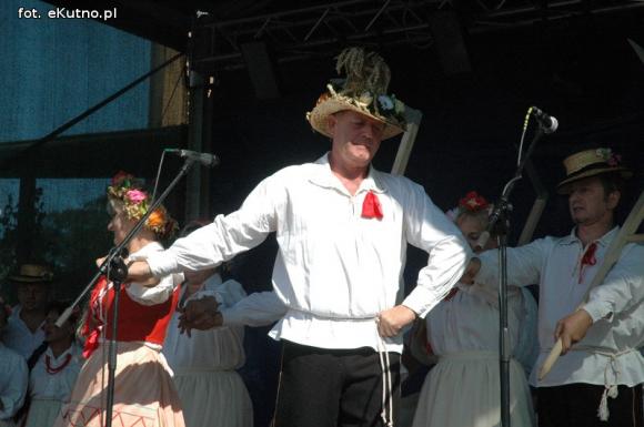 Chcę wyjechać na wieś, dojrzałe wiśnie z drzewa rwać... Dożynki w gminie Strzelce