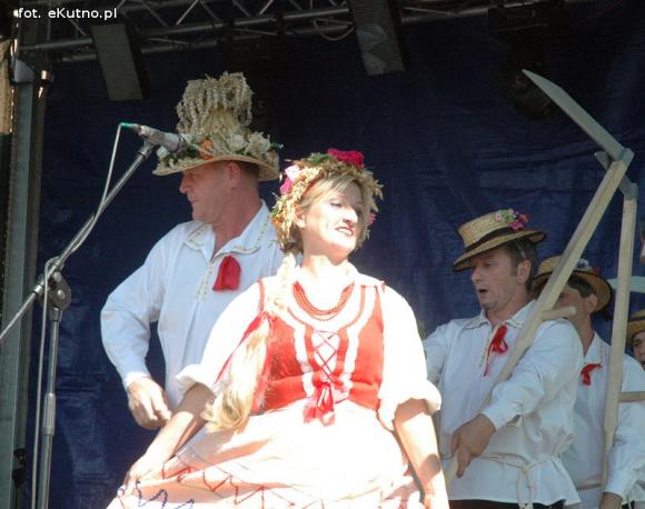 Chcę wyjechać na wieś, dojrzałe wiśnie z drzewa rwać... Dożynki w gminie Strzelce