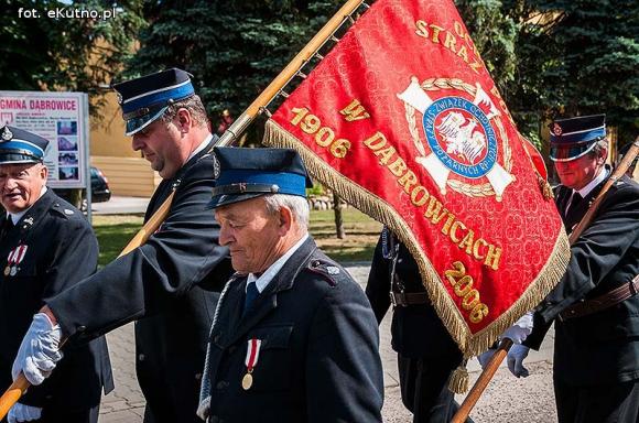 Zboża z pól sprzątnięte tradycja więc każe by godnie to uczcili wszyscy gospodarze