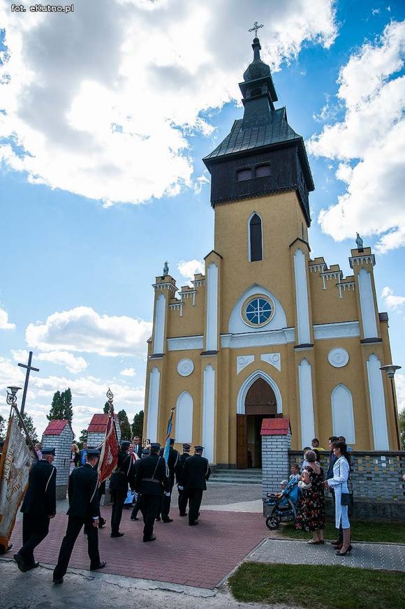  Zboża z pól sprzątnięte tradycja więc każe by godnie to uczcili wszyscy gospodarze