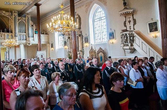  Zboża z pól sprzątnięte tradycja więc każe by godnie to uczcili wszyscy gospodarze