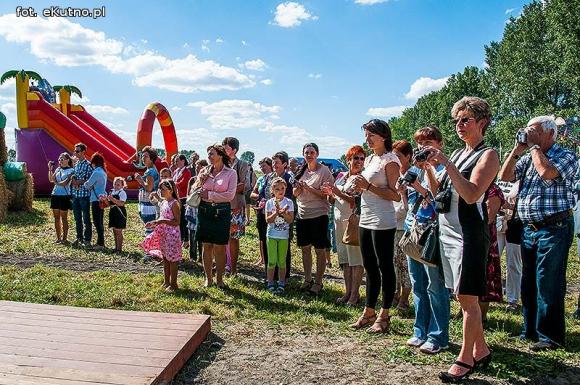  Zboża z pól sprzątnięte tradycja więc każe by godnie to uczcili wszyscy gospodarze