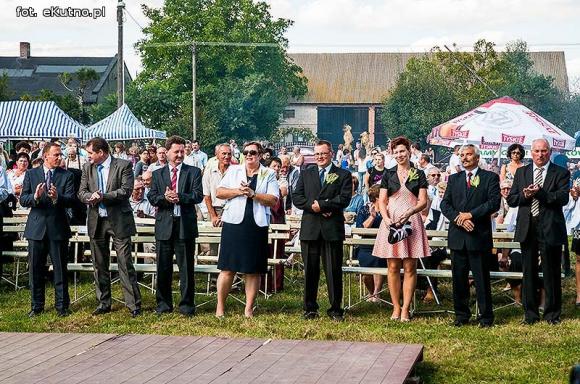  Zboża z pól sprzątnięte tradycja więc każe by godnie to uczcili wszyscy gospodarze