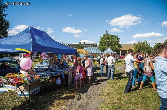  Zboża z pól sprzątnięte tradycja więc każe by godnie to uczcili wszyscy gospodarze