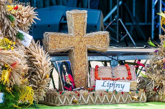  Zboża z pól sprzątnięte tradycja więc każe by godnie to uczcili wszyscy gospodarze