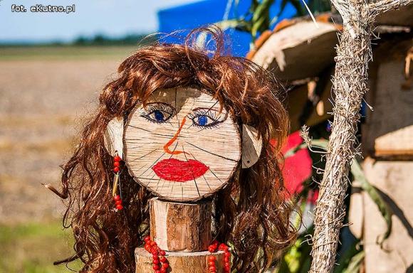  Zboża z pól sprzątnięte tradycja więc każe by godnie to uczcili wszyscy gospodarze