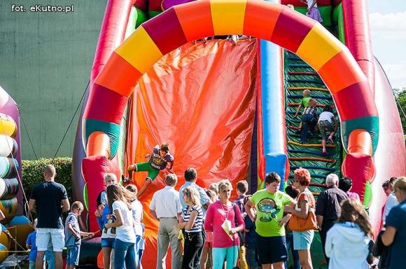  Zboża z pól sprzątnięte tradycja więc każe by godnie to uczcili wszyscy gospodarze