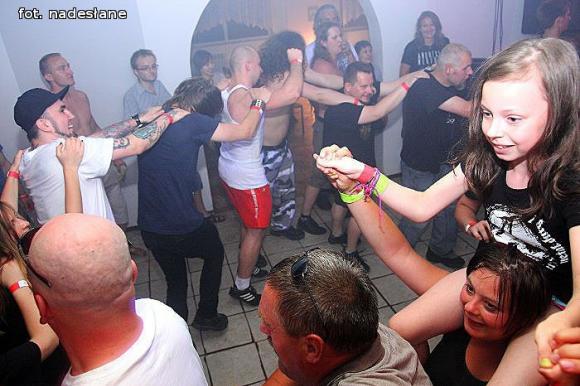 Wesele w rytmach muzyki grind core i death metal