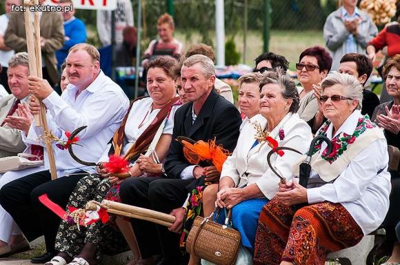 Od myszy po cesarza wszyscy żyją z gospodarza. Dożynki w gminie Krzyżanów