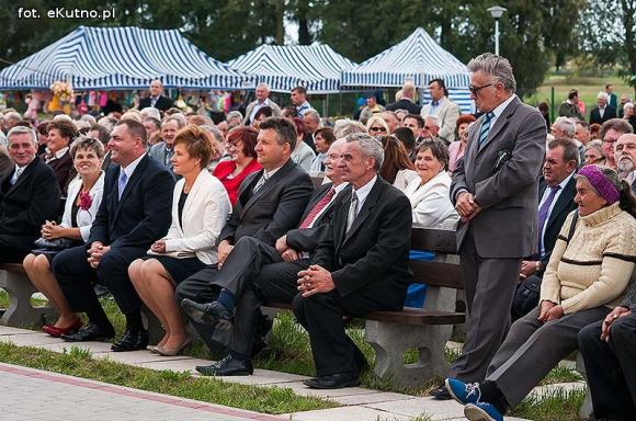 Od myszy po cesarza wszyscy żyją z gospodarza. Dożynki w gminie Krzyżanów