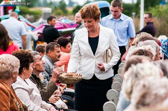 Od myszy po cesarza wszyscy żyją z gospodarza. Dożynki w gminie Krzyżanów