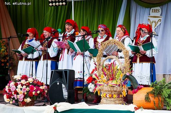 Od myszy po cesarza wszyscy żyją z gospodarza. Dożynki w gminie Krzyżanów