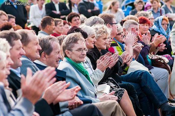 Od myszy po cesarza wszyscy żyją z gospodarza. Dożynki w gminie Krzyżanów