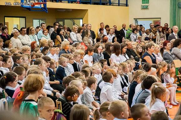 Witaj szkoło. Powodzenia na klasówkach