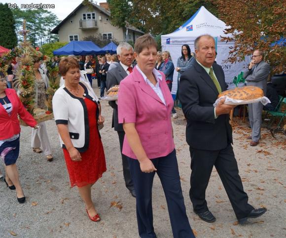 Dożynki gminne w Oporowie