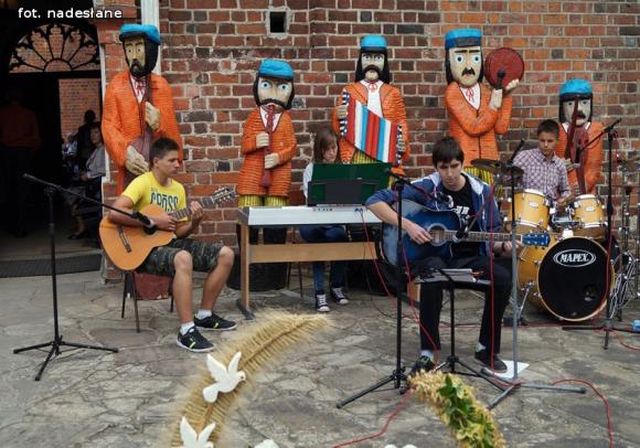 Dożynki gminne w Oporowie