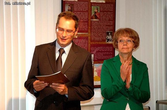 Zobaczcie w kutnowskim muzeum: denary krzyżowe spod Sieciechowa, kopia drzwi gnieźnieńskich i stauroteka