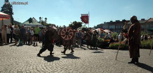 Wojowie  Kolovratu na Europejskich Dniach Dziedzictwa w Kutnie