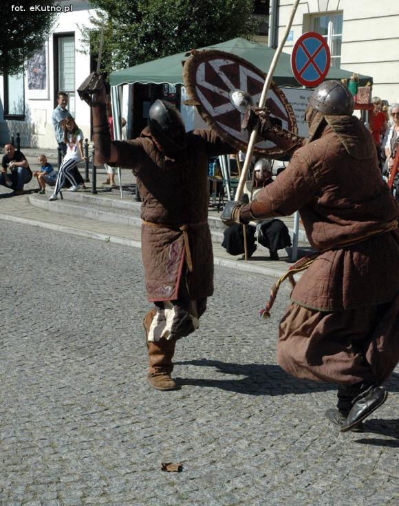 Wojowie  Kolovratu na Europejskich Dniach Dziedzictwa w Kutnie