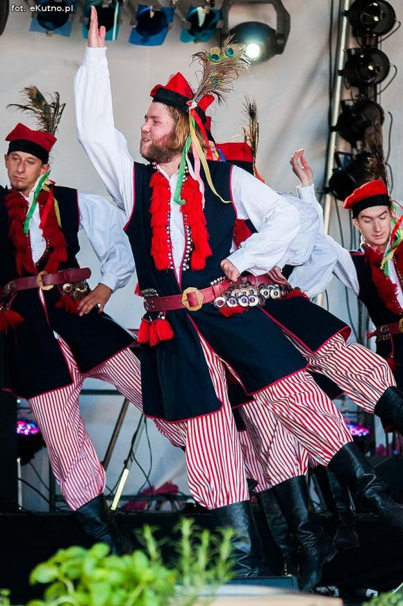 Koniec Święta w Mieście Róż: Król Elvis, światowe przeboje i mocne Ukeje