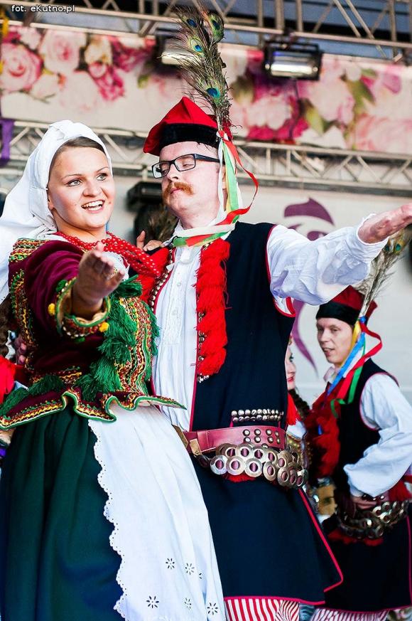 Koniec Święta w Mieście Róż: Król Elvis, światowe przeboje i mocne Ukeje