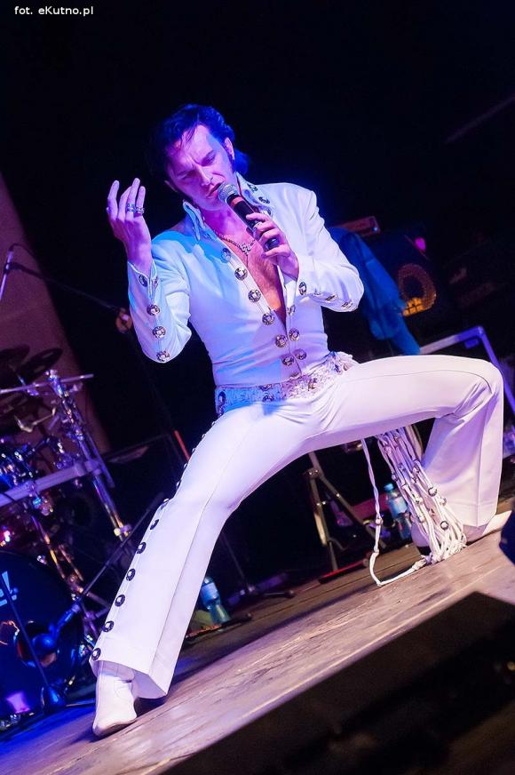 Koniec Święta w Mieście Róż: Król Elvis, światowe przeboje i mocne Ukeje