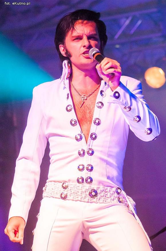 Koniec Święta w Mieście Róż: Król Elvis, światowe przeboje i mocne Ukeje