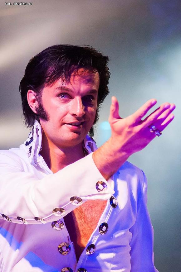 Koniec Święta w Mieście Róż: Król Elvis, światowe przeboje i mocne Ukeje